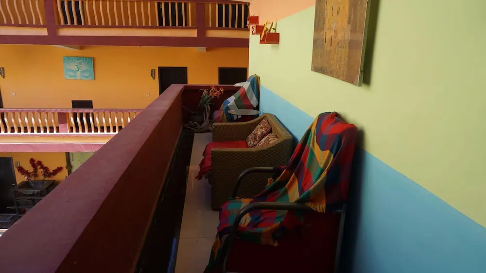 Caiyun Hotel