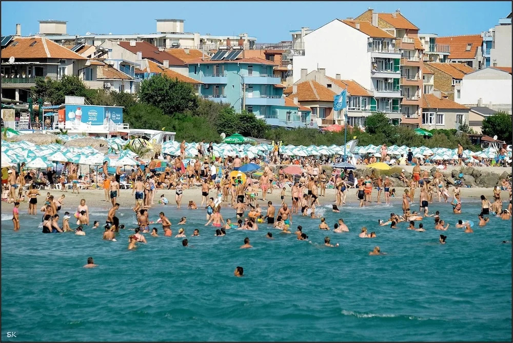 Studio in Pomorie, With Furnished Terrace and Wifi Near the Beach