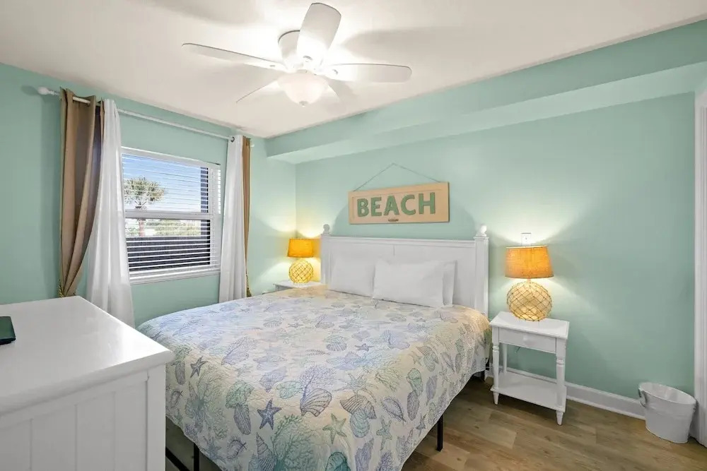 Pelican Isle 208 - Sandy Shores