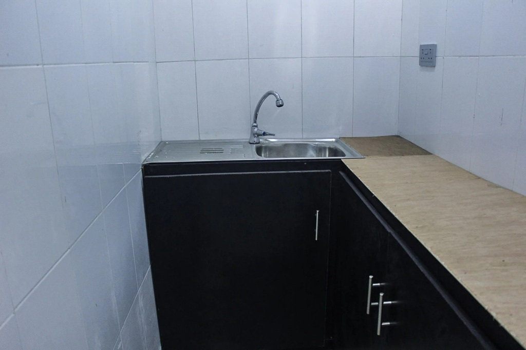 New Travellers Lodge & Suite
