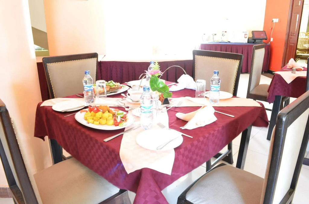 Royal City Hotel