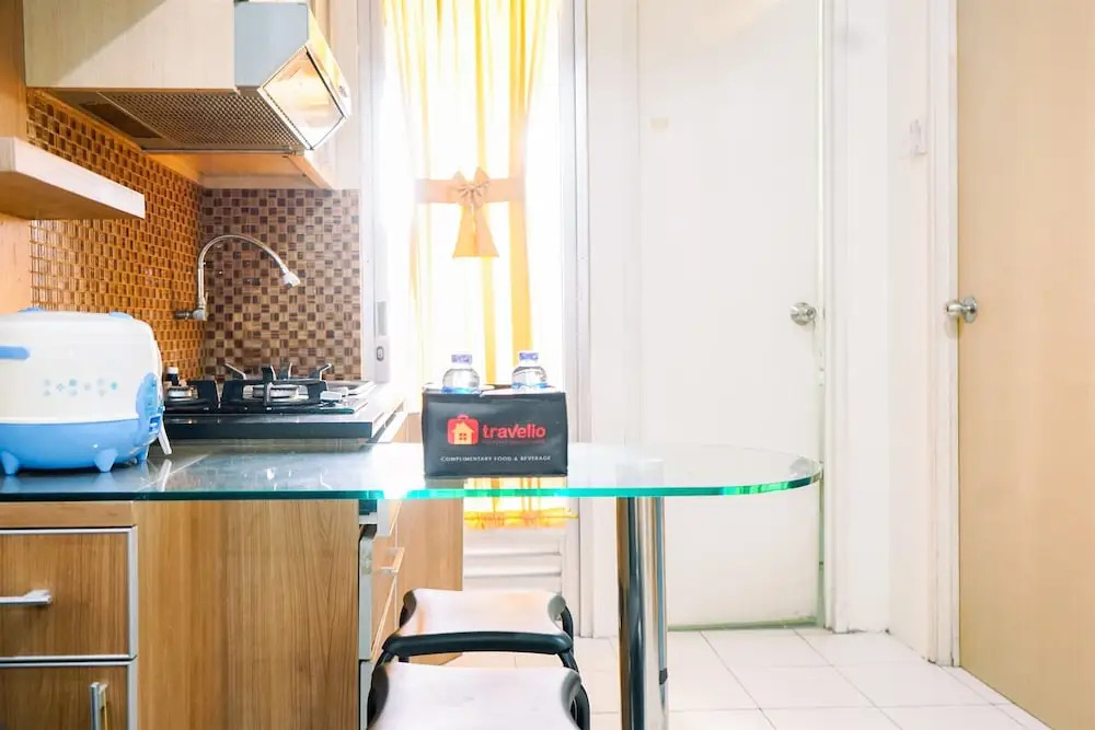 Contemporary 2br Apartment at Kalibata City Residence