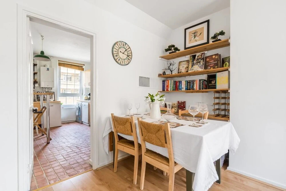 Cosy Flat In Quiet Wapping