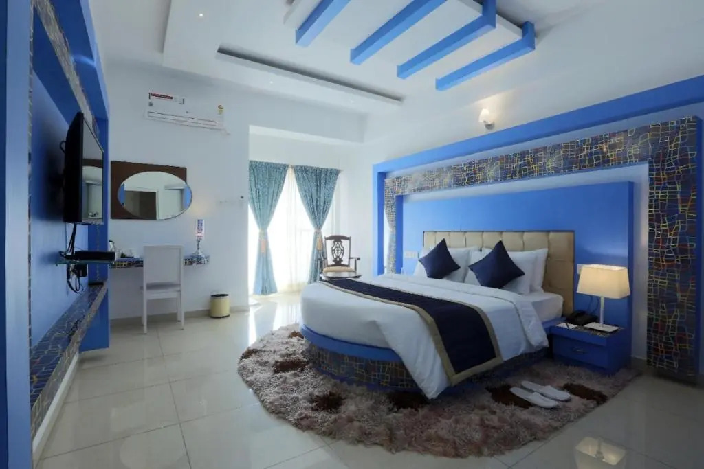 Premier Suites Business Hotel