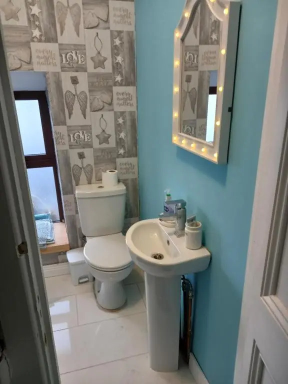 3 bed corner terrace house by the sea Wicklow town