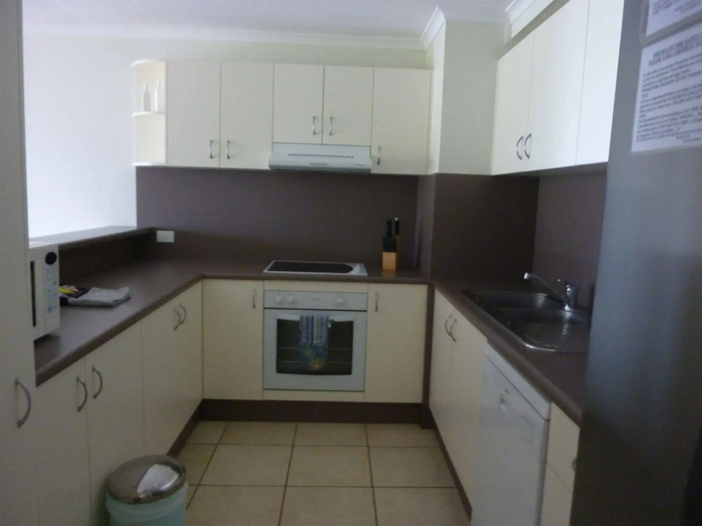 Coral Towers Holiday Suites