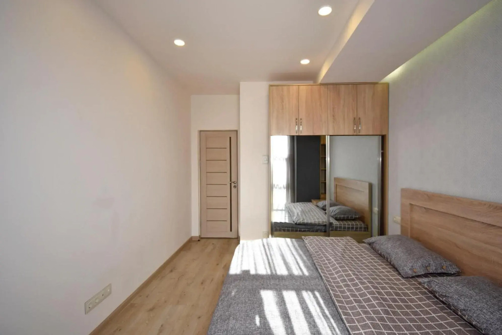 New eurorenovated, Modern apartment for rent in Koghbatsi street KO1642