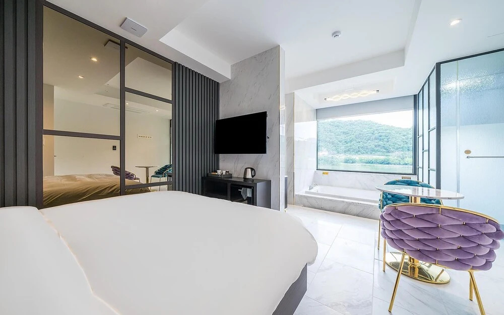 Yangpyeong Riverion Hotel