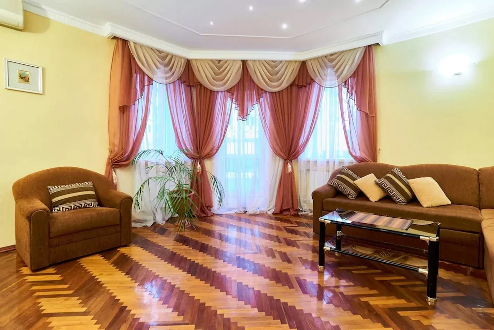 Апартаменты Home-Hotel, ул. Спасская, 25-17