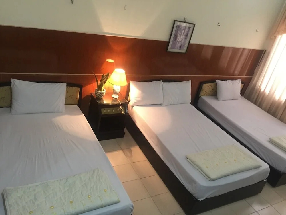 Song Huong Hue Hotel
