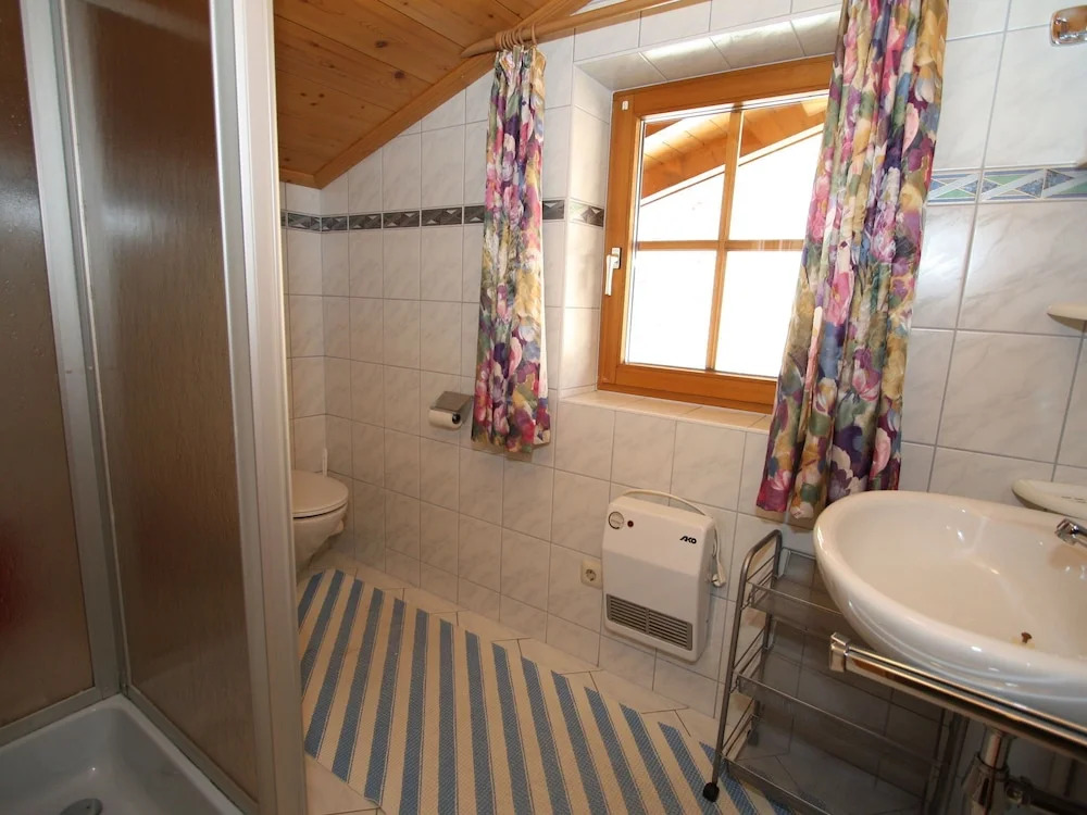 Cozy Studio Apartment in Mittersill near Ski Bus