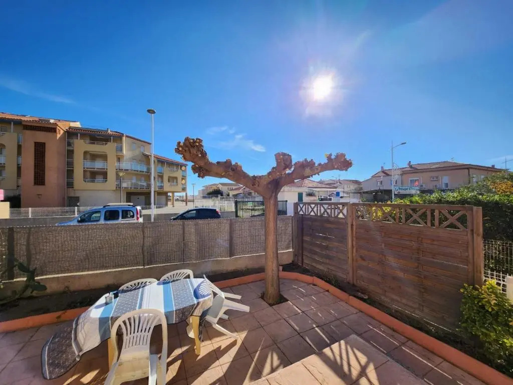 Maison 100m de la plage avec parking securise plus wifi