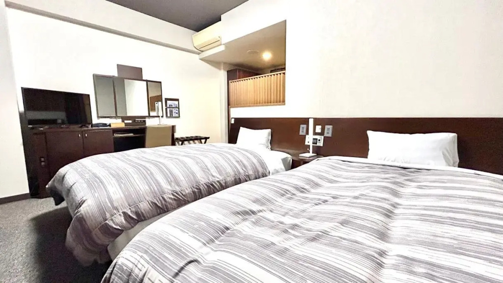 Hotel Route-Inn Kanda Ekimae