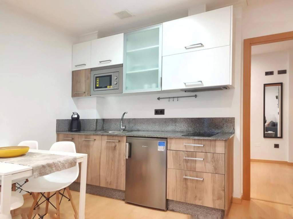 Acogedor apartamento a 50m de Playa Silgar