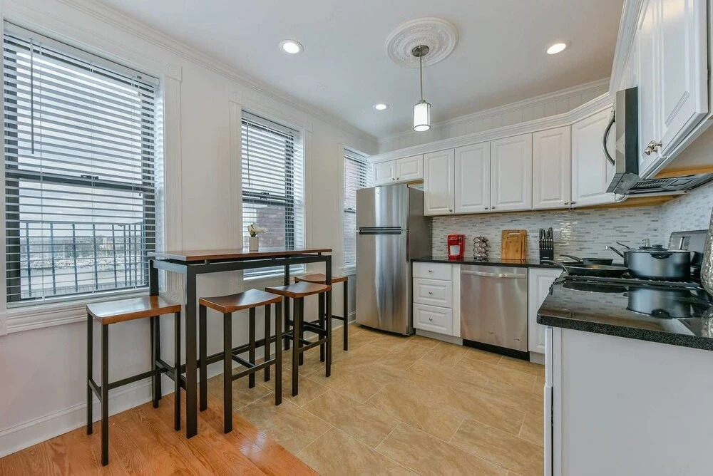 Stunning 2br/1ba in North End by Domio