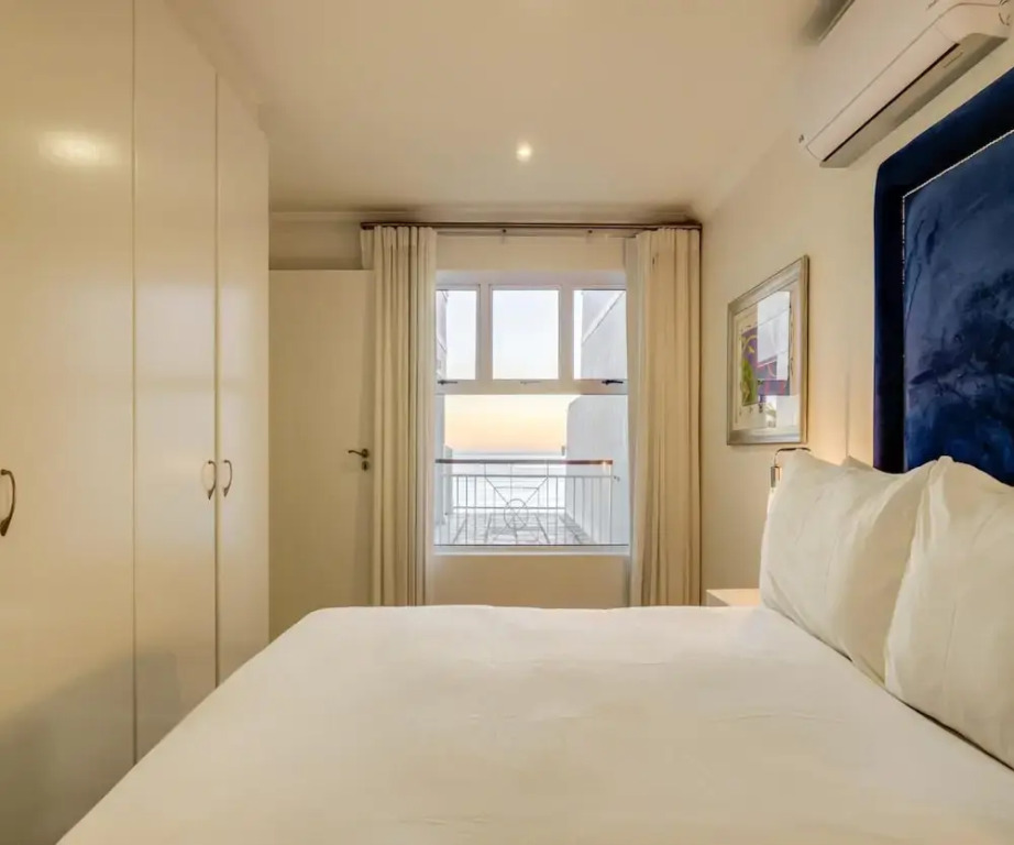Modern Camps Bay Villa With Sea Views and Private Pool A on the Bay