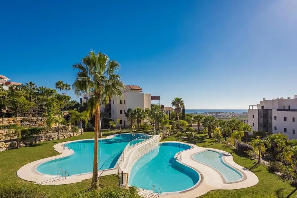 ALEGRIA DE VIVIR EXCLUSIV 2 bedroom appartment pool, parking, wifi, netflix, padel and more