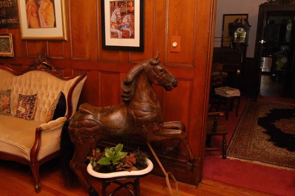 Mountain Laurel Inn