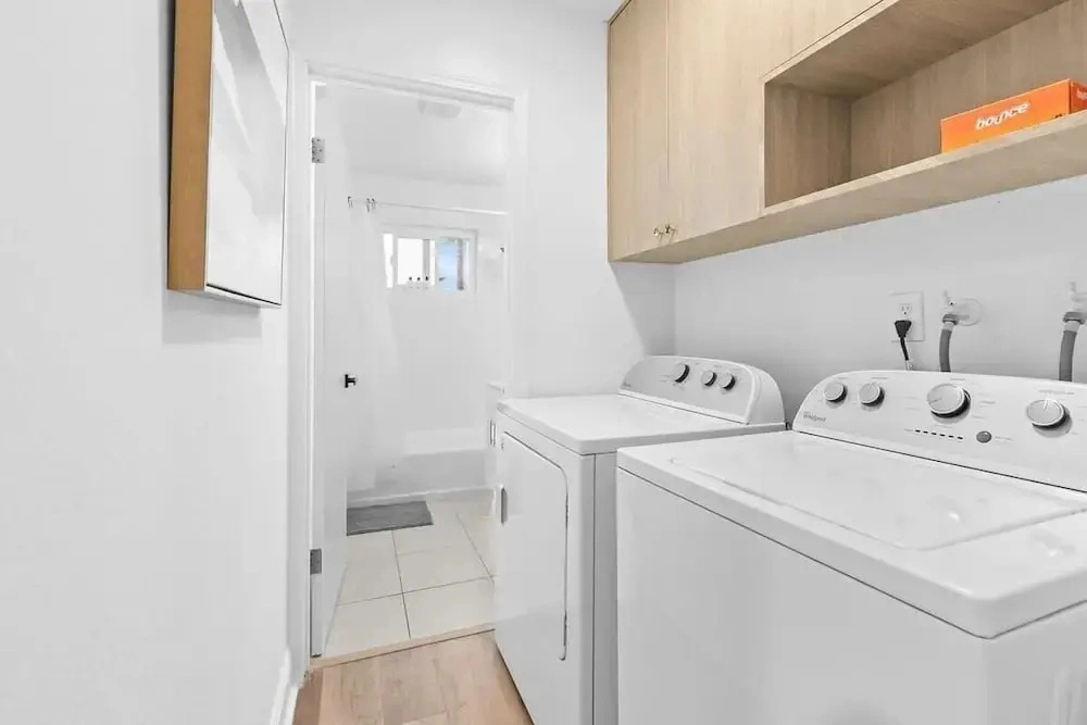 Marbella Lane - Modern 3broasis in Siliconvalley