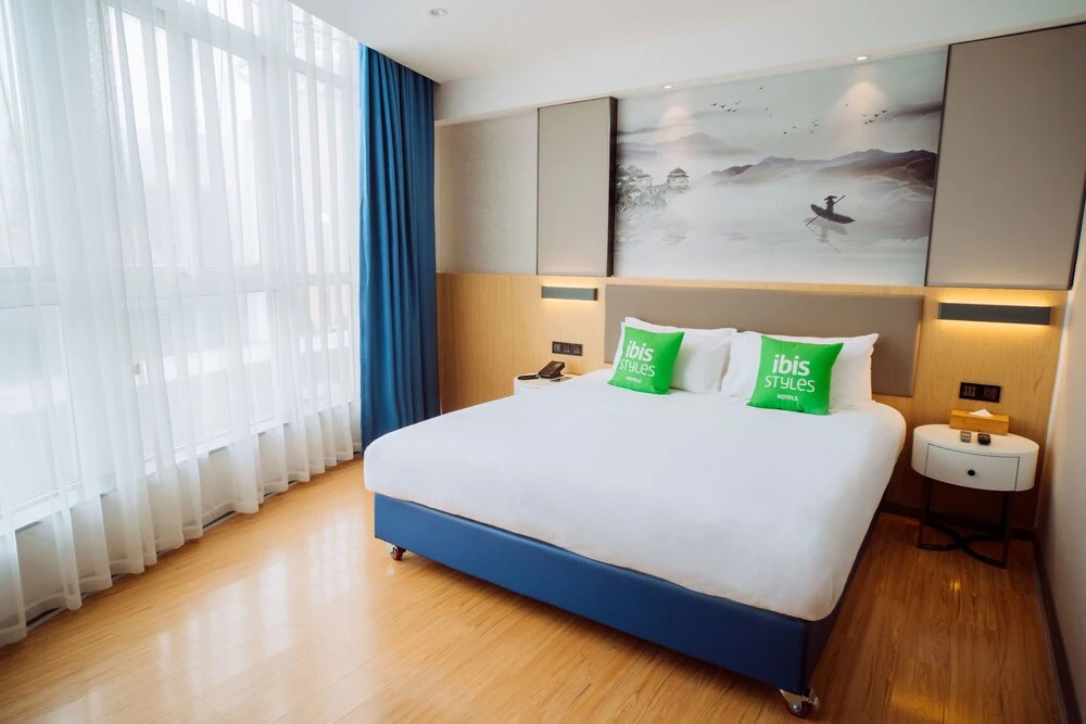 Heroyear Hotel