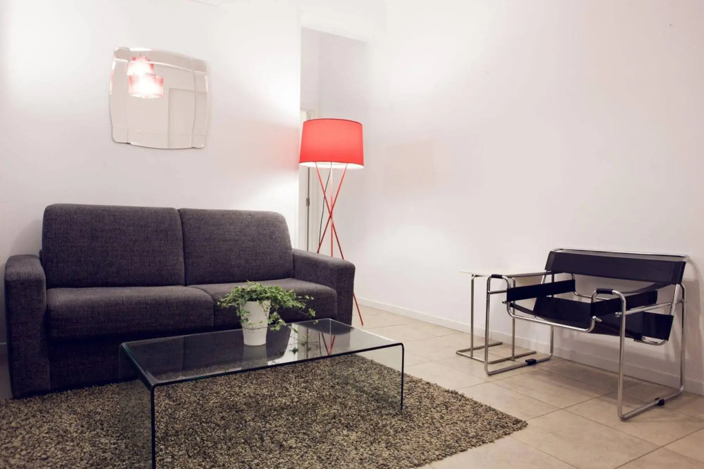 CH Six Rooms