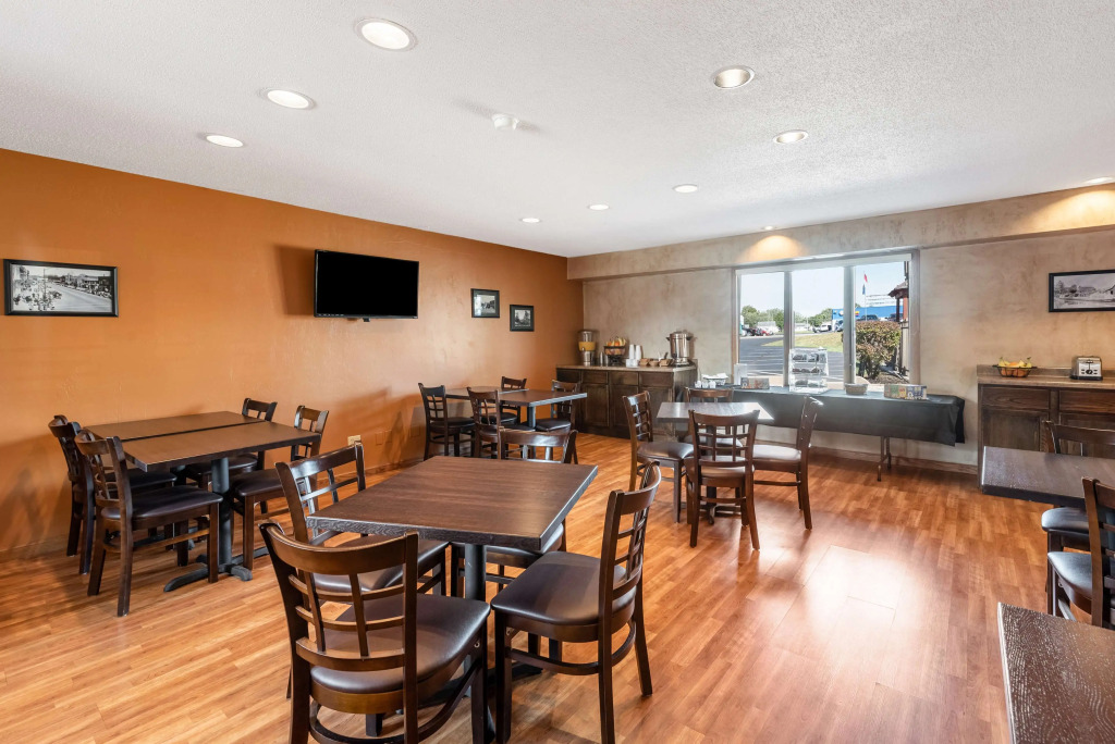 Americas Best Value Inn St. Marys