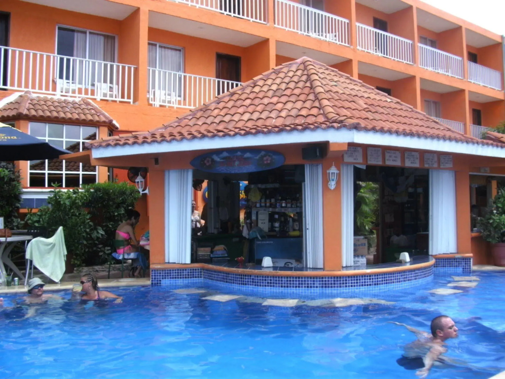 Hotel Barracuda
