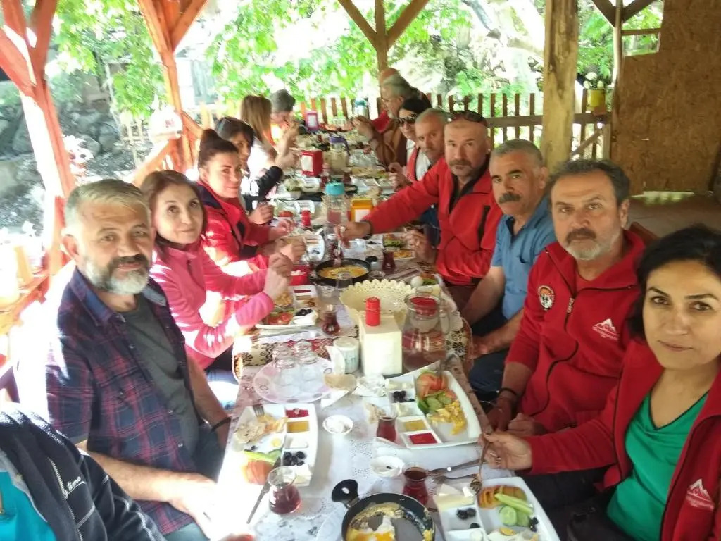 Kapuzbaşı Baştürk Tesisi