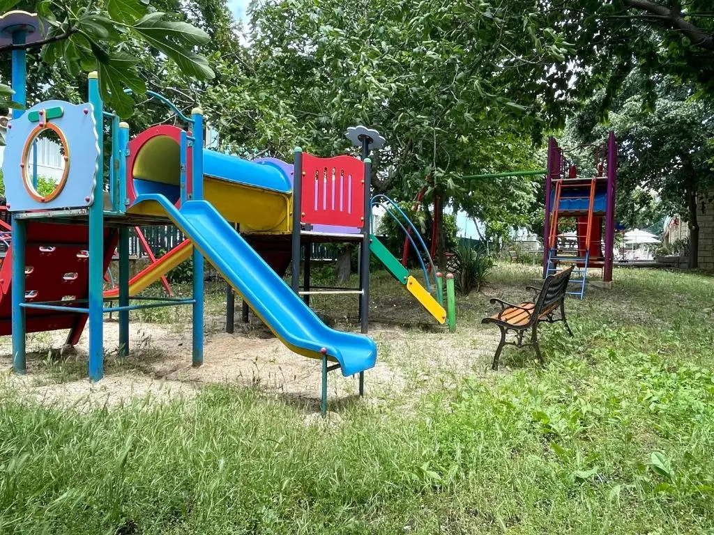 Amadina Garden