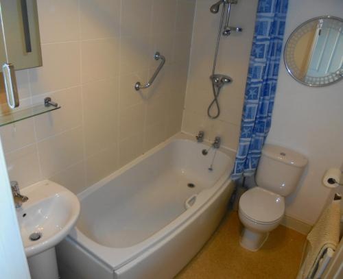 Seabreeze Apartment