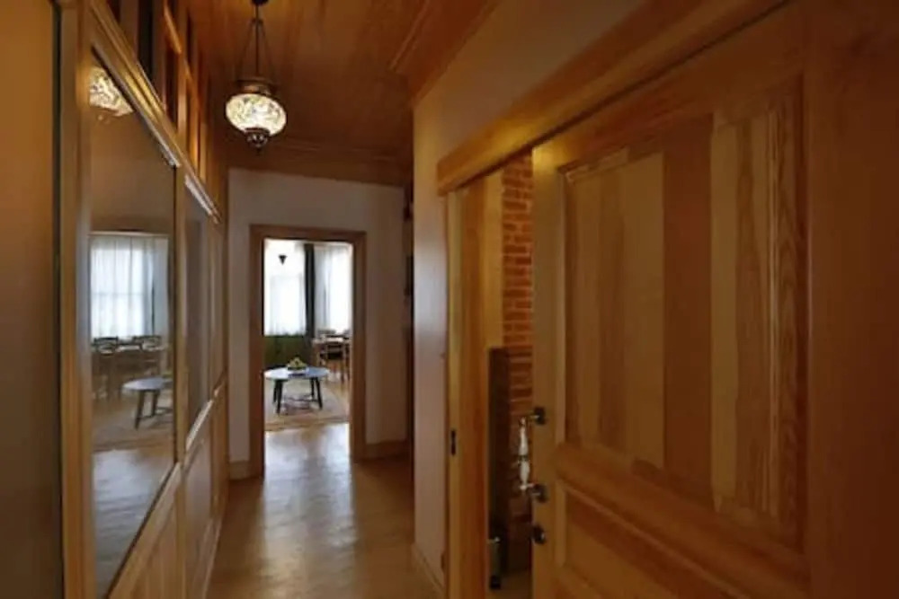 401 Old City Brand New Spacious With Balcony