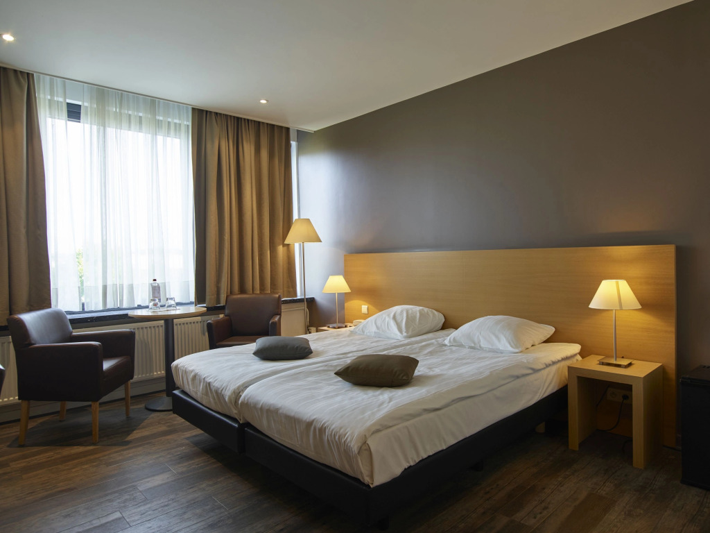 Serwir Hotel