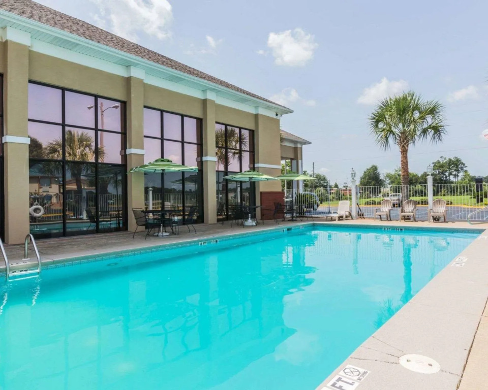 Quality Inn & Suites