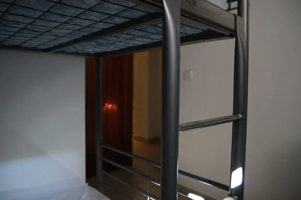 Bronce Guesthouse