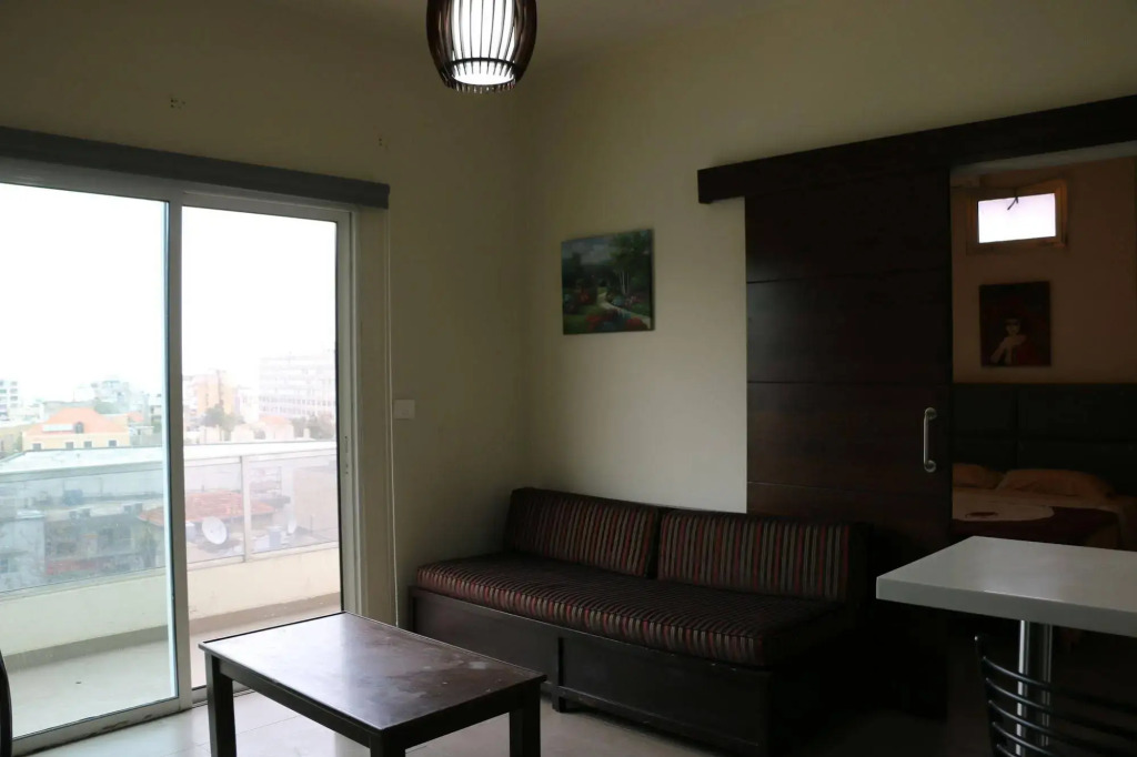 Bil Residence