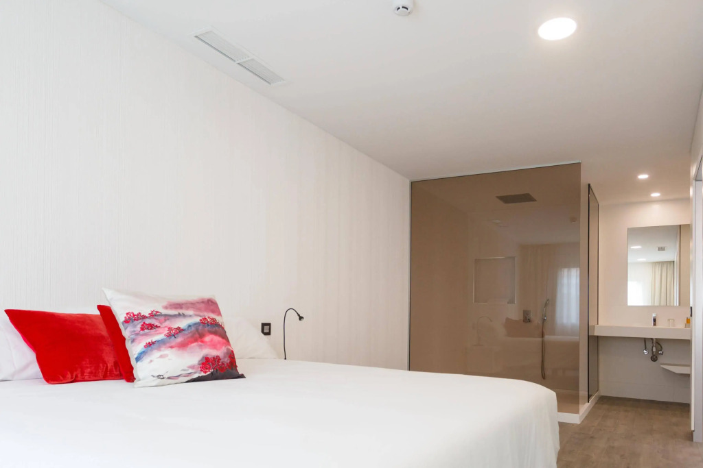Seven Hotel & Wellness - Gay Men Only