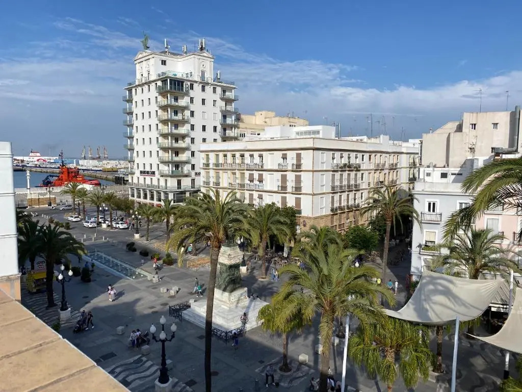 Atico-Solarium CITY Hall by Cadiz4Rentals