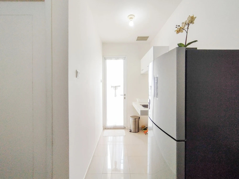 Simply Design 1Br Apartment At Parahyangan Residence