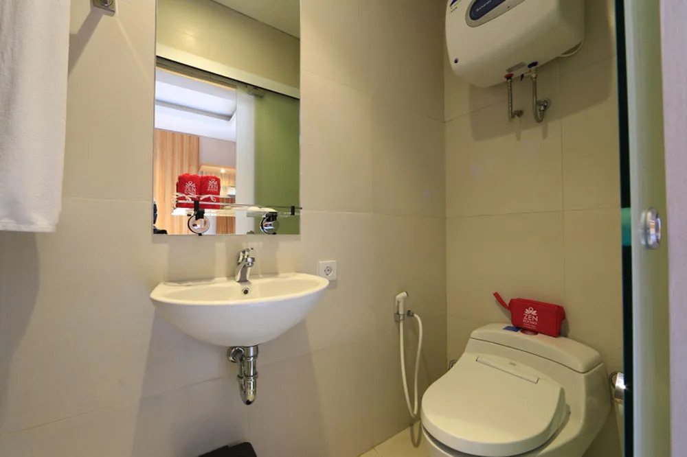 ZEN Premium Ubud Raya Andong 2