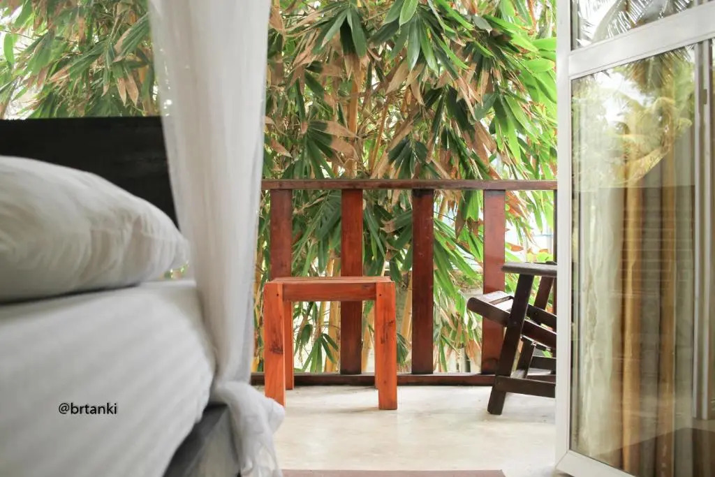 Cocoplant Surf Inn