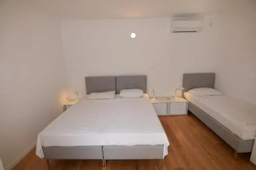Apartments Pavić Valbandon