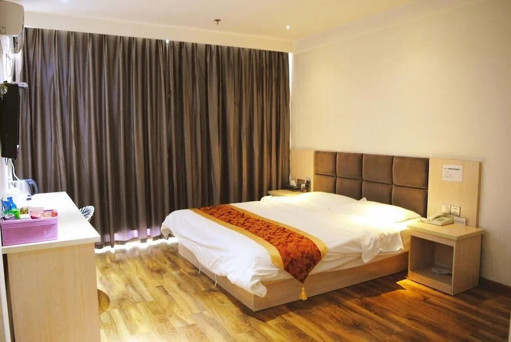 Hi Inn Chongqing Dashiba