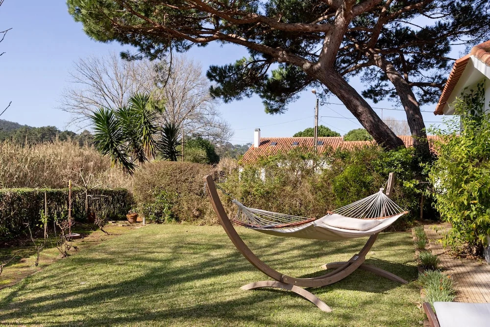 A​LTIDO Idyllic House w/Pool & Garden in Colares