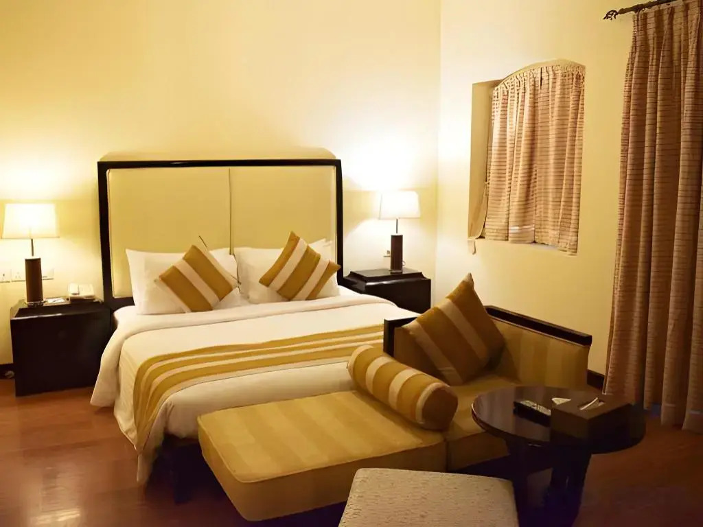 Ramada Plaza by Wyndham Karachi Airport Hotel