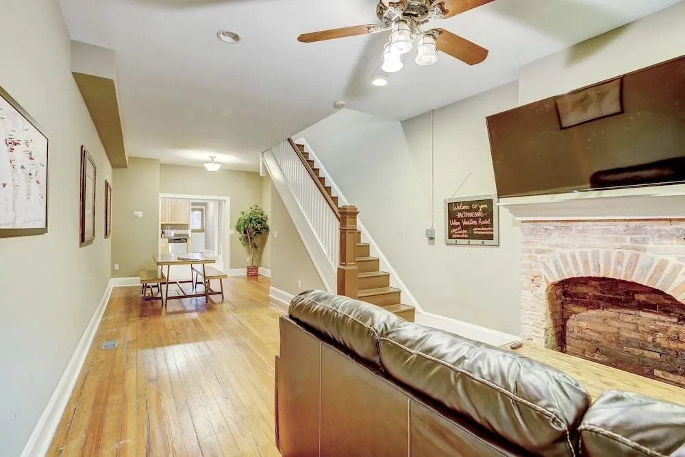 Authentic City Home Steps From Harbor Waterfront