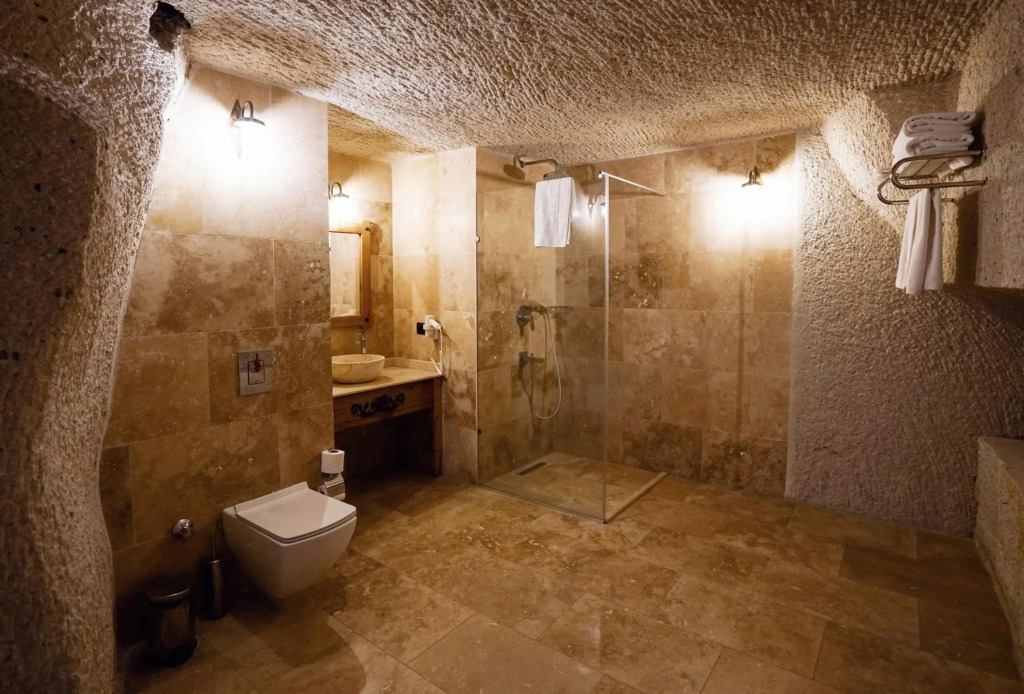 Design Cave Hotel