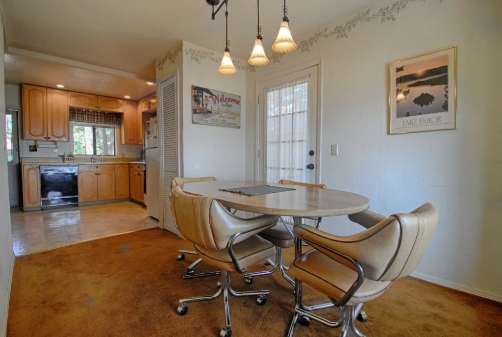 7460 N Lake Blvd 3 Br Home by RedAwning