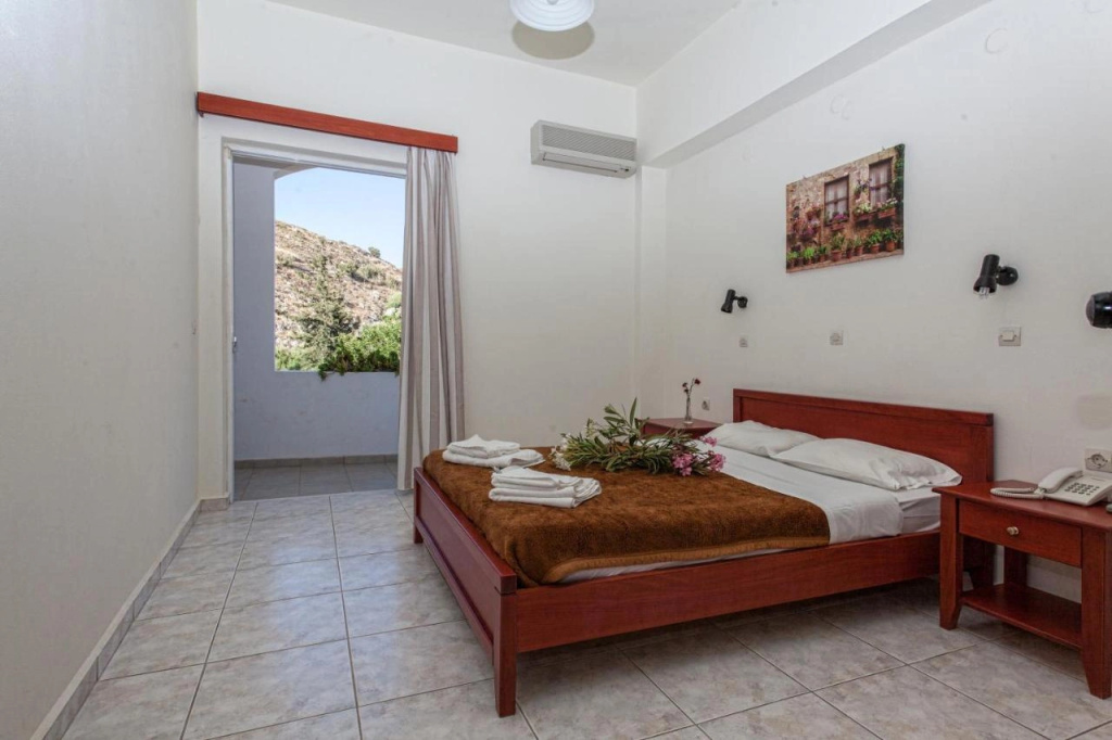 Ammoudi Beach Apartments