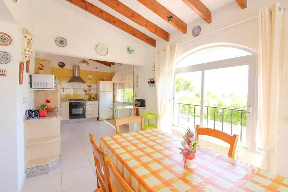 Villa Almendros 0807