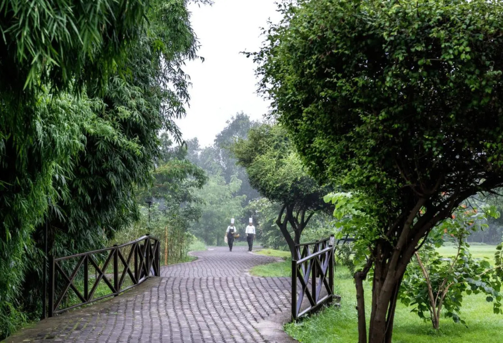 Aahana Resort & Spa